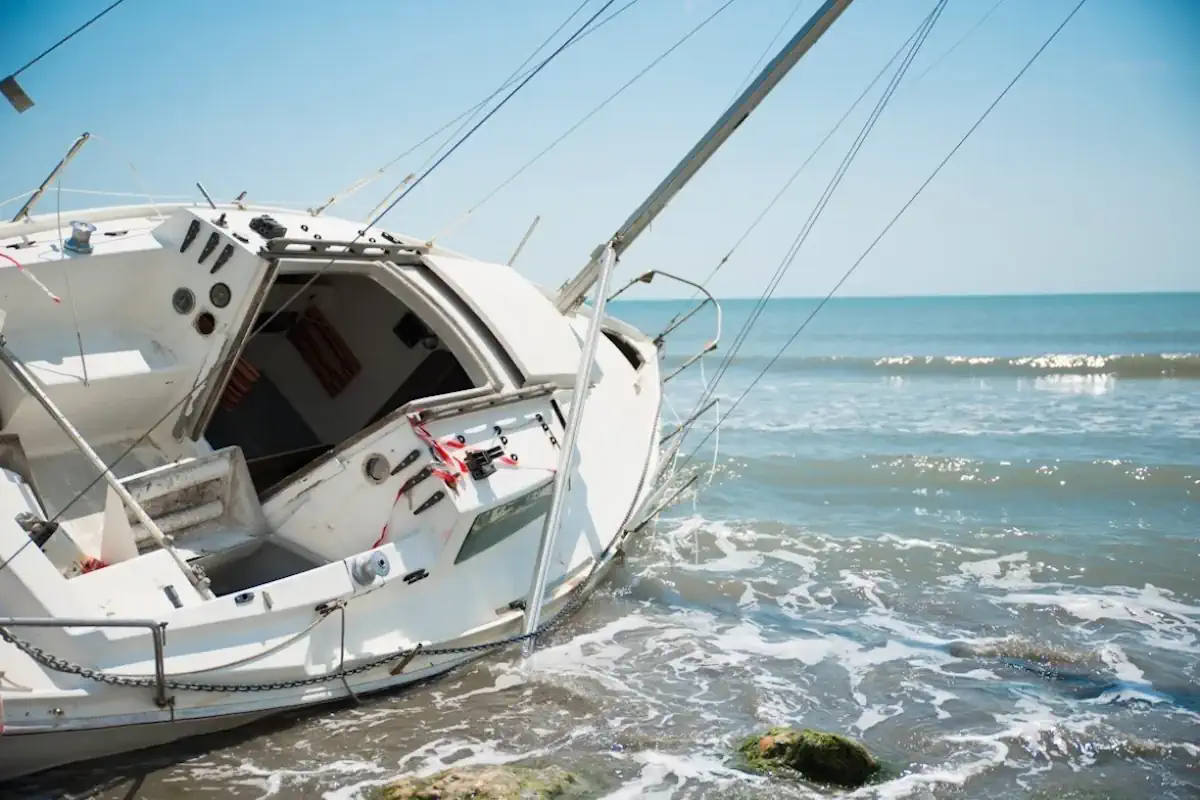 Read more about the article Common Causes of Boat Accidents