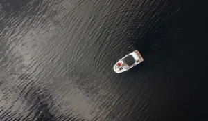 Read more about the article Bowrider Boat Buying Guide